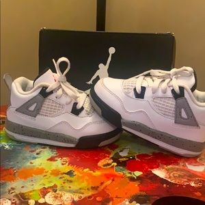 Good condition Retro Jordan size 7